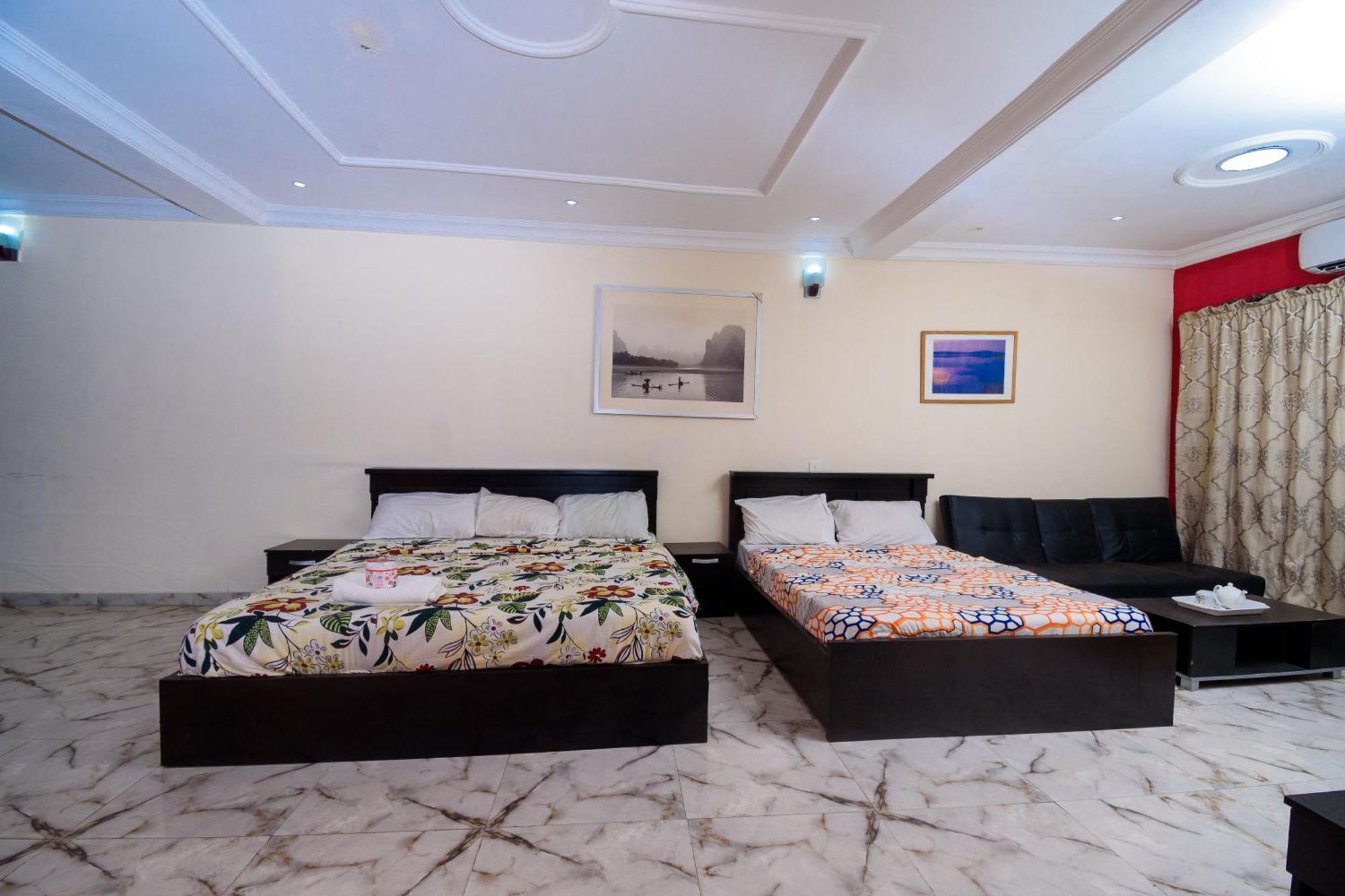 D'Tavern Apartment Ibadan Eksteriør bilde
