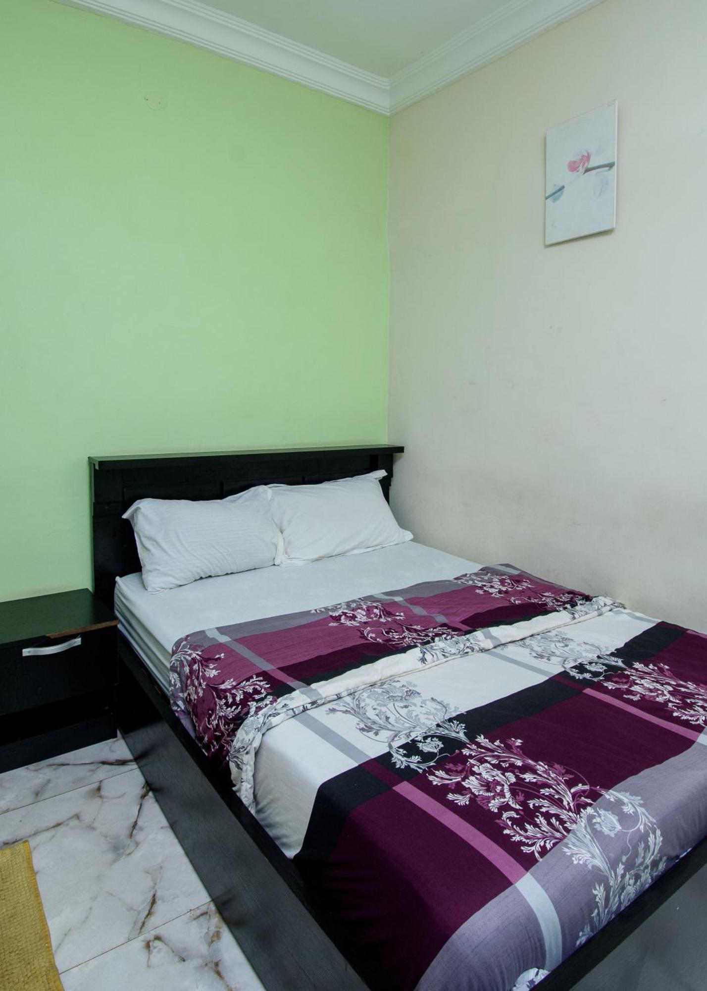 D'Tavern Apartment Ibadan Eksteriør bilde