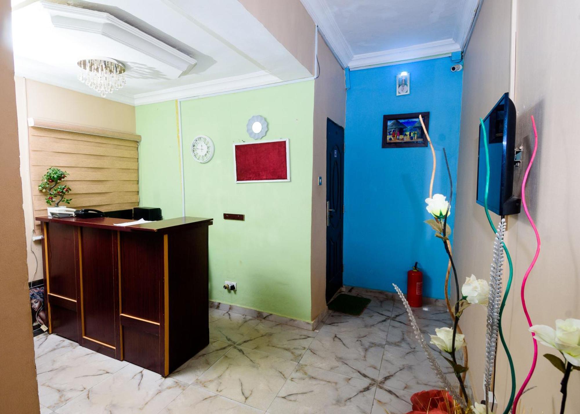 D'Tavern Apartment Ibadan Eksteriør bilde