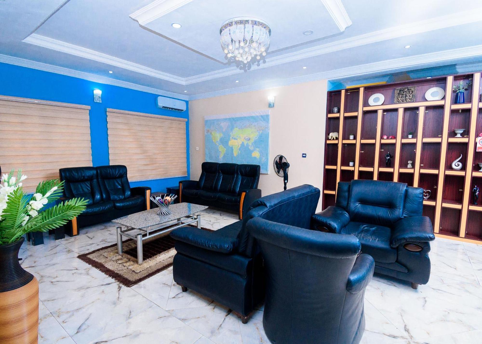D'Tavern Apartment Ibadan Eksteriør bilde